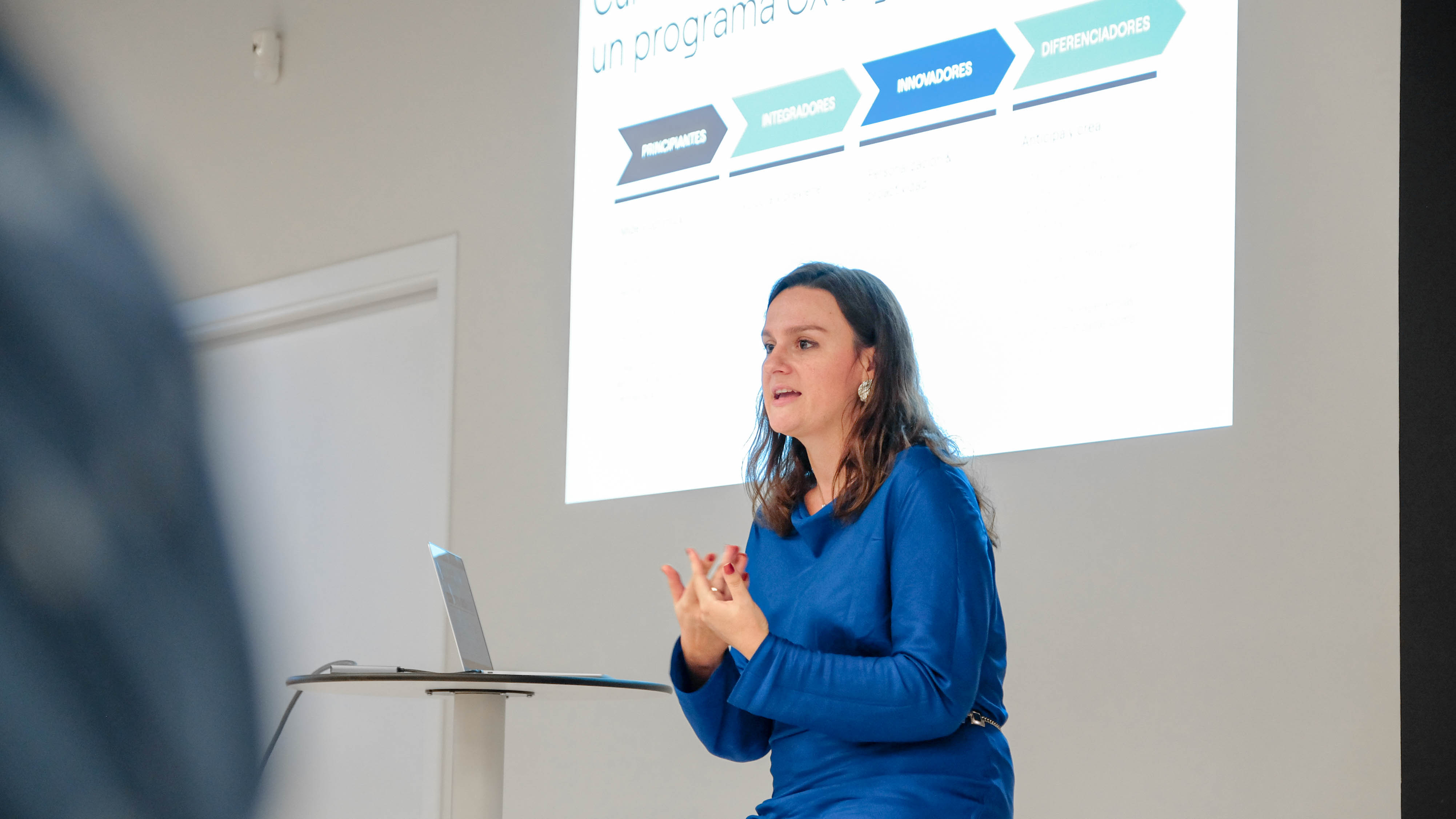 Oleksandra-Melnyk-Runroom-LAB